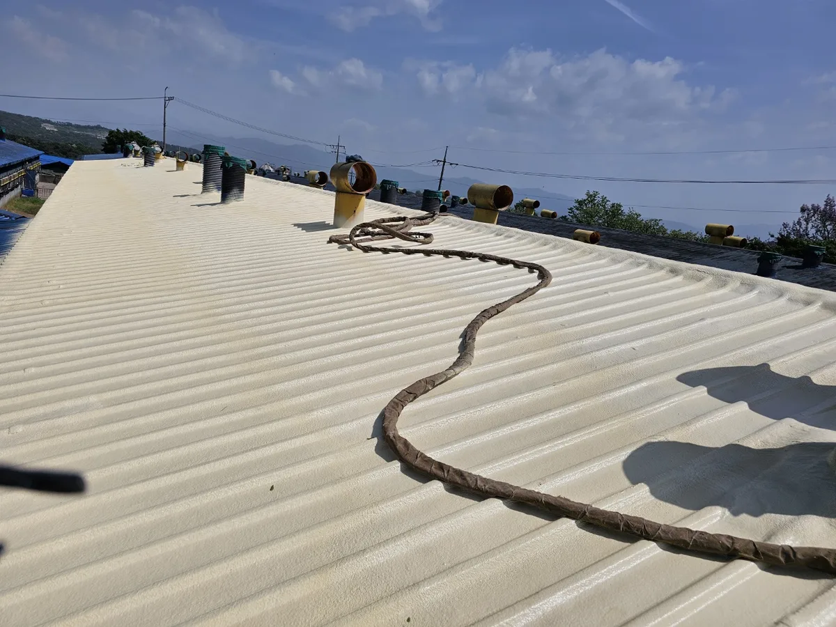 축사 지붕 단열 코팅 시공